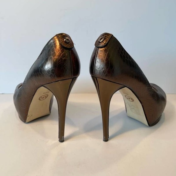 MICHAEL Michael Kors Women Brown Leather Fish Scale Pump Shoes US 8.5M - Picture 4 of 9